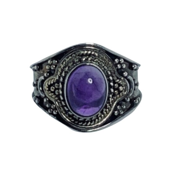Unbranded Jewelry - Amethyst Cocktail Ring Stamped 925 Sterling Silver Size 6 1/2 (R135)
